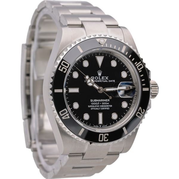 Rolex Submariner 126610 LN